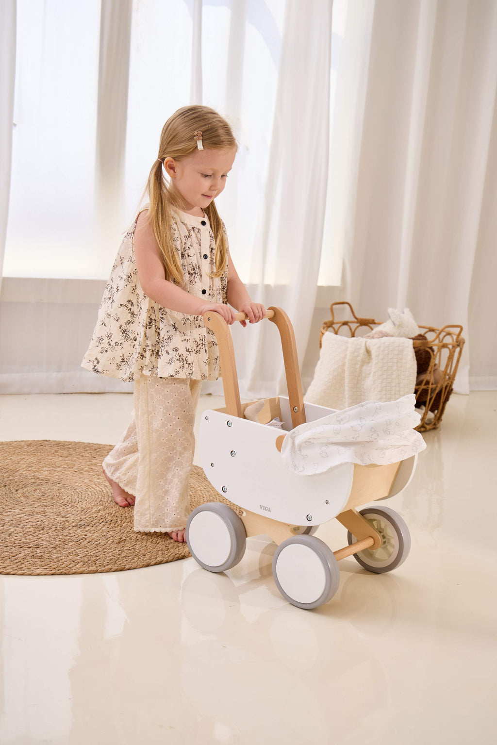 Doll Pram