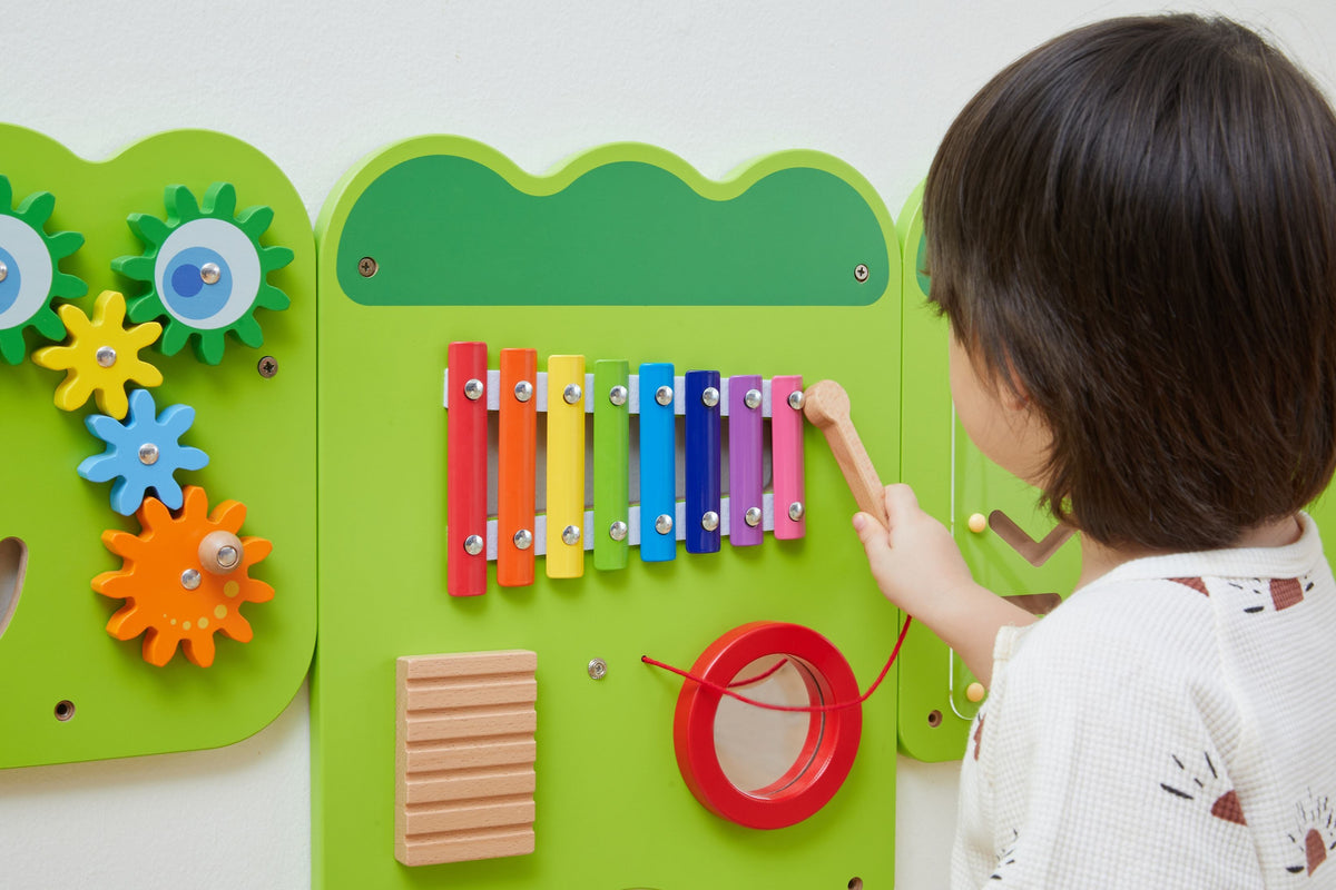 Crocodile Sensory Board